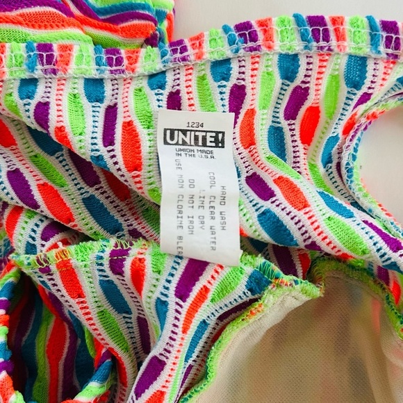 Vintage 90s One Piece Swimsuit Fluorescent Neon Size L/XL Stripes Textured - Picture 9 of 12